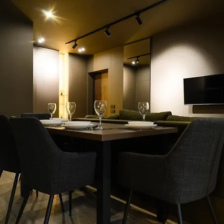 Apartamento Luxury Apartments-belochka *