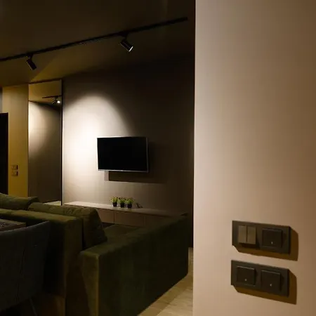 Luxury Apartments-belochka