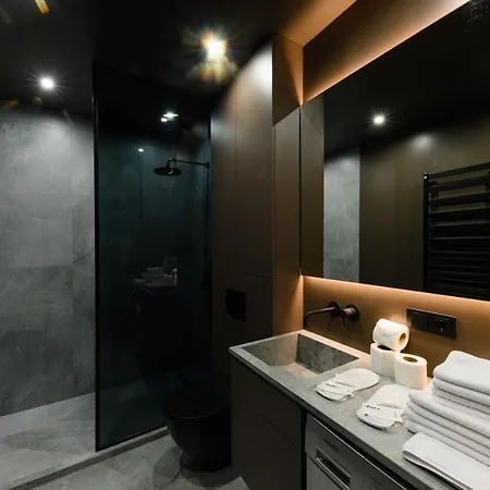 Luxury Apartments-belochka