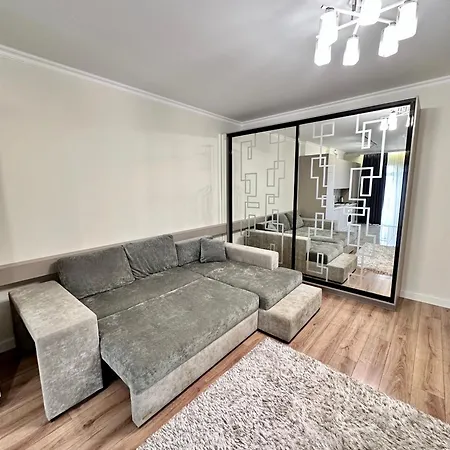 Luxury Apartments-belochka Апартаменты Ужгород