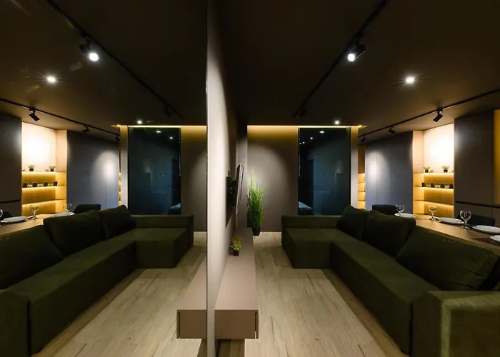 Luxury Apartments-belochka 公寓 乌日霍罗德