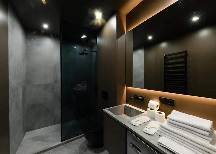Luxury Apartments-belochka