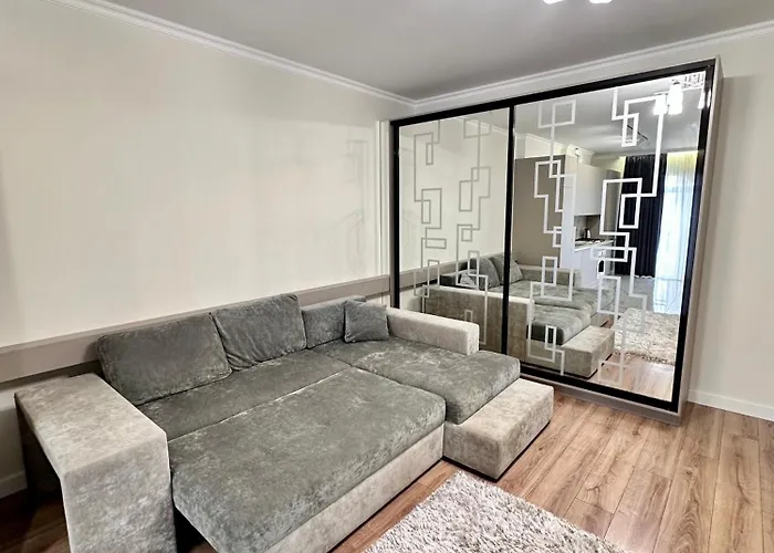 Luxury Apartments-belochka 公寓 乌日霍罗德