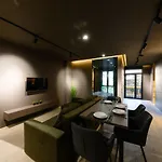Apartamento Evuri Belochka